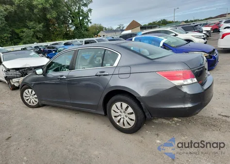 2010 Honda Accord Lx z USA, uszkodzony, nr VIN 1HGCP2F38AA094616